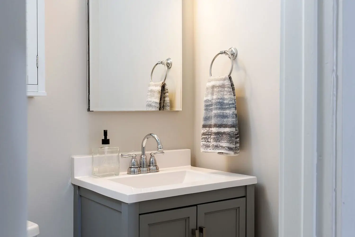 Additional image 12 of 61 Sarah Lane 23