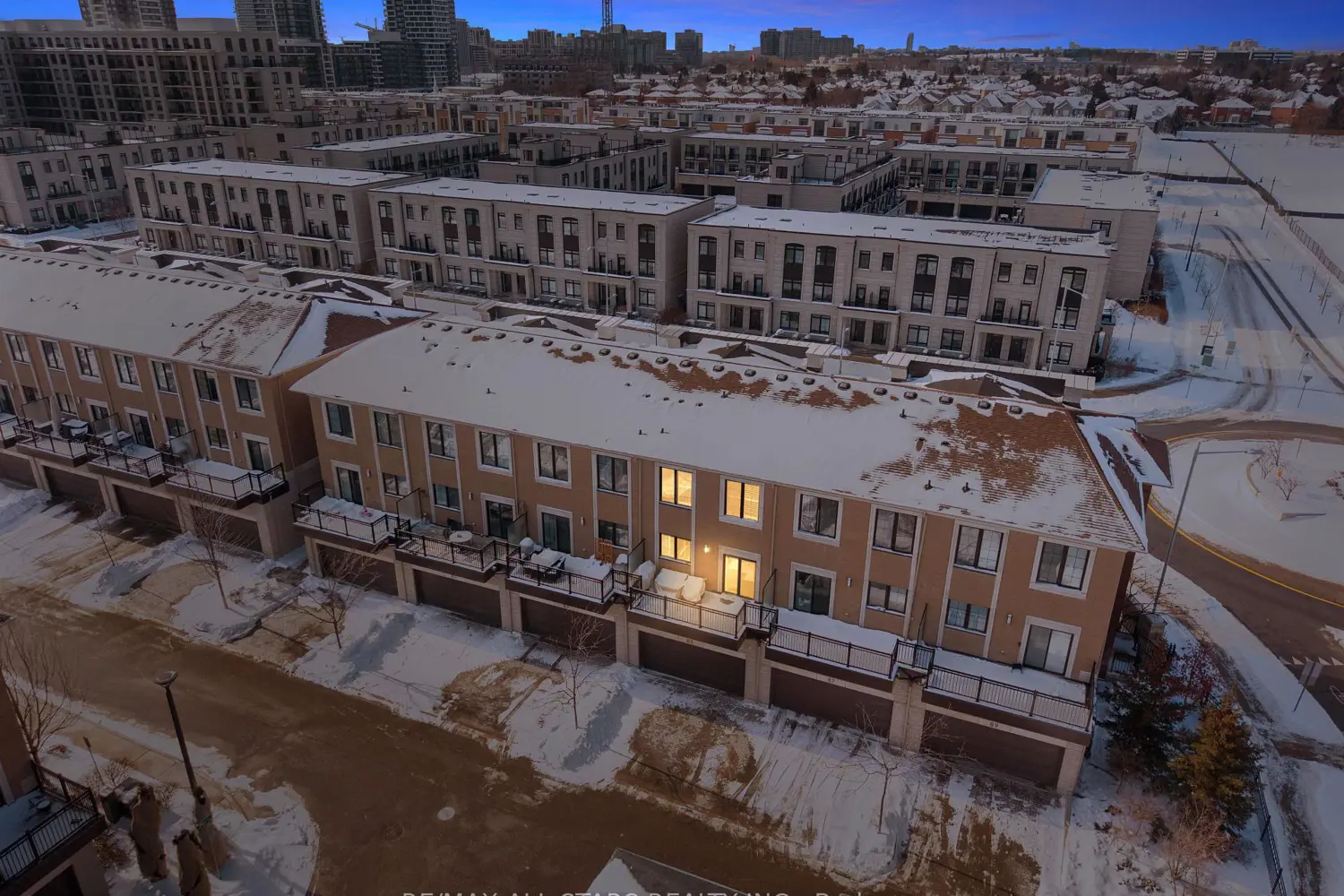 Additional image 19 of 85 Village Parkway