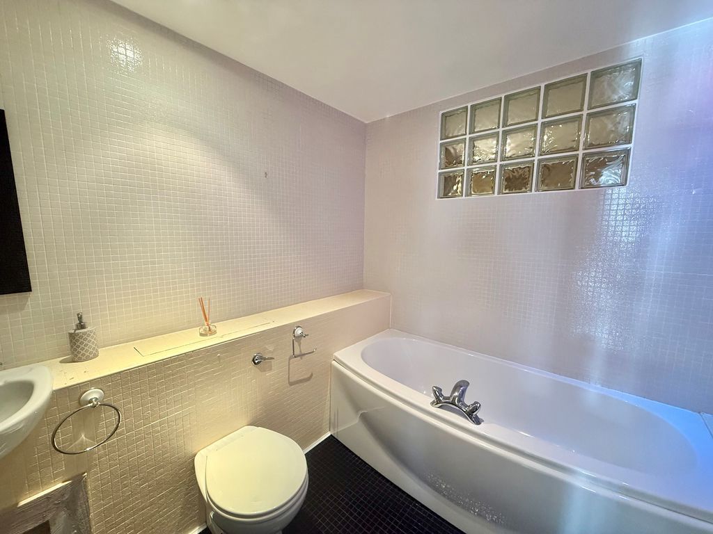 Additional image 12 of 1 bed flat for saleDuke Street, North Shields NE29