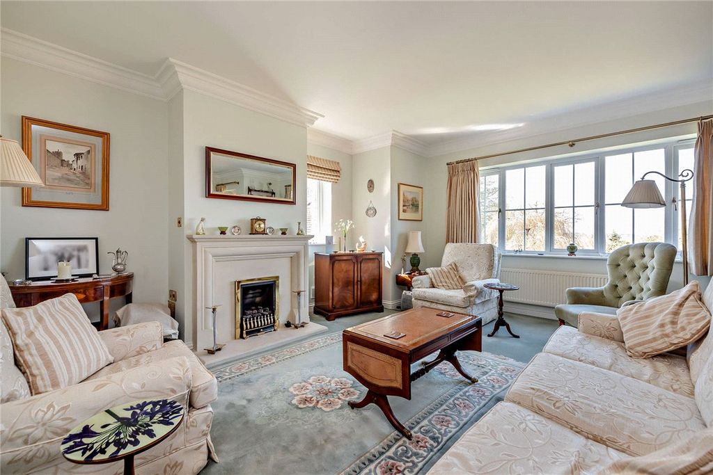 Additional image 4 of 3 bed flat for saleWoodridge, Newbury, Berkshire RG14