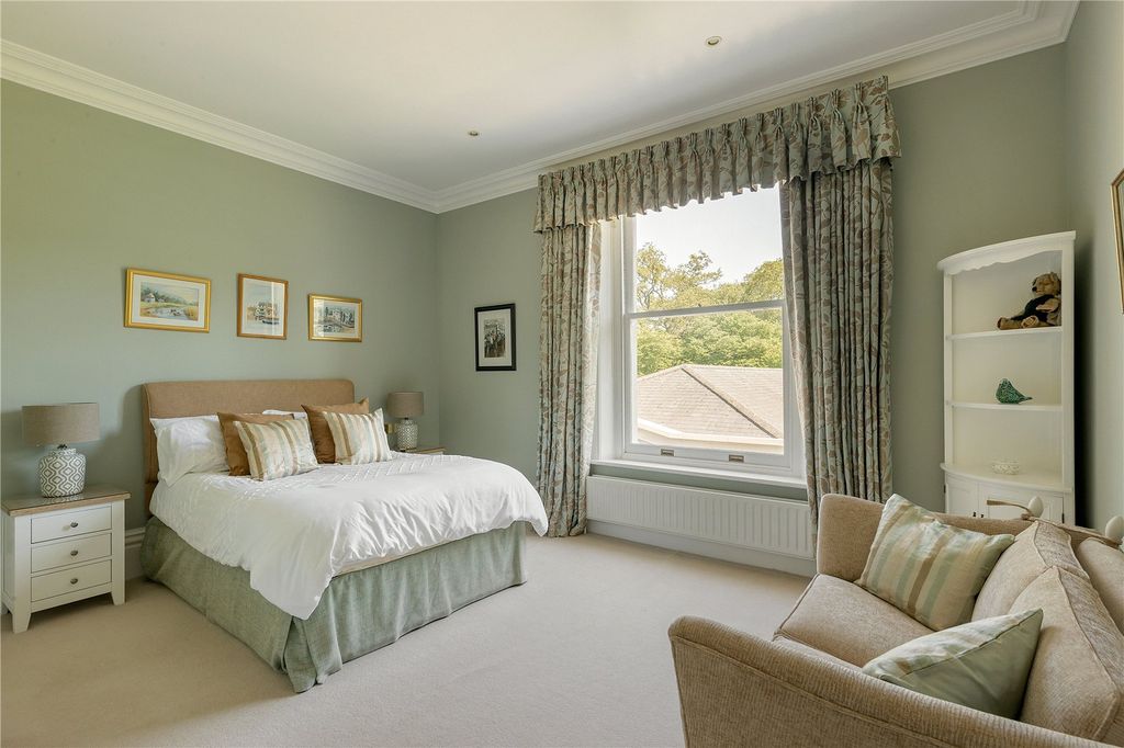 Additional image 15 of 10 bed detached house for saleManor Road, Loughton, Essex IG10