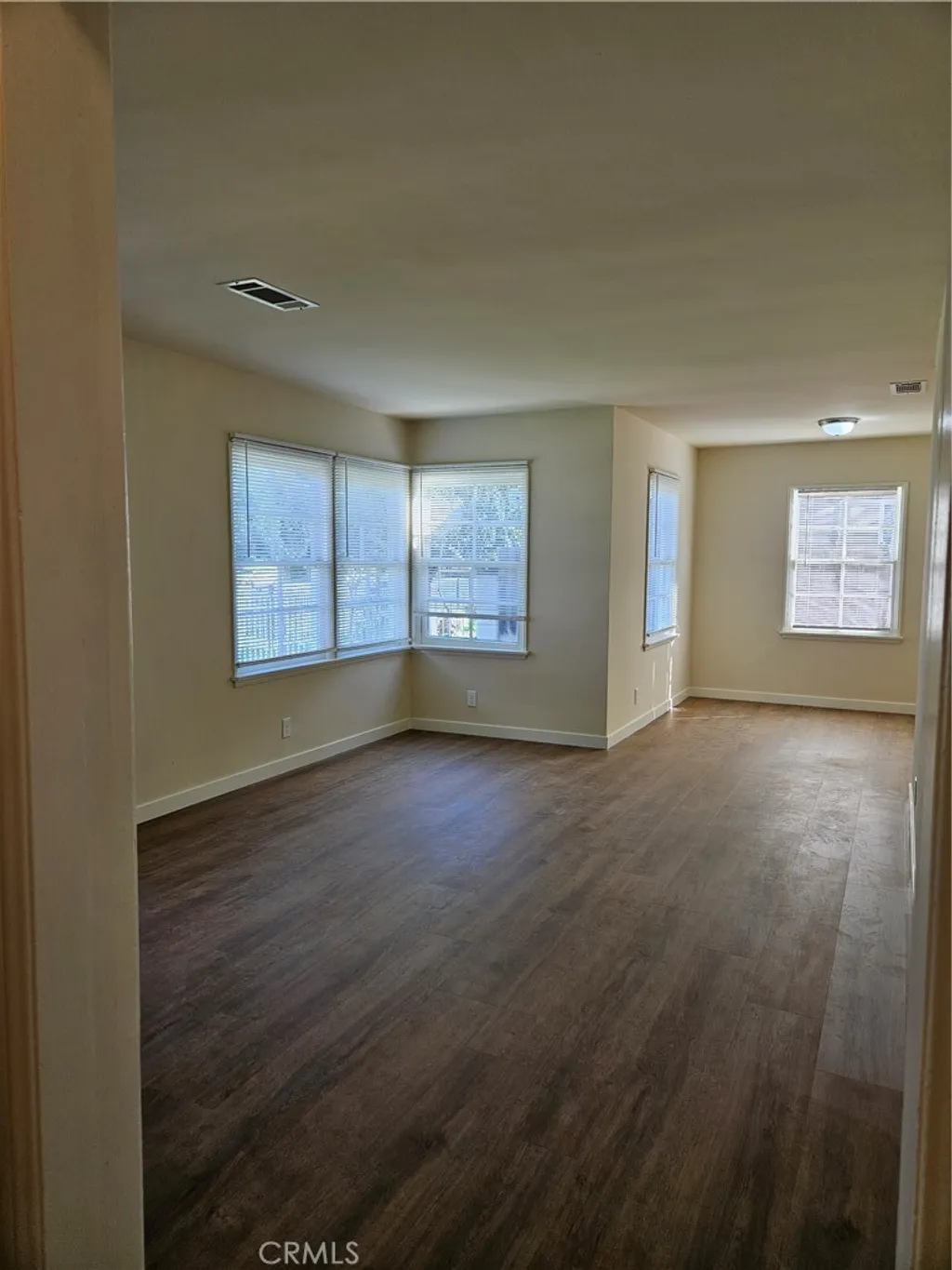 Additional image 11 of 6907 White Oak Ave, Reseda, CA 91335