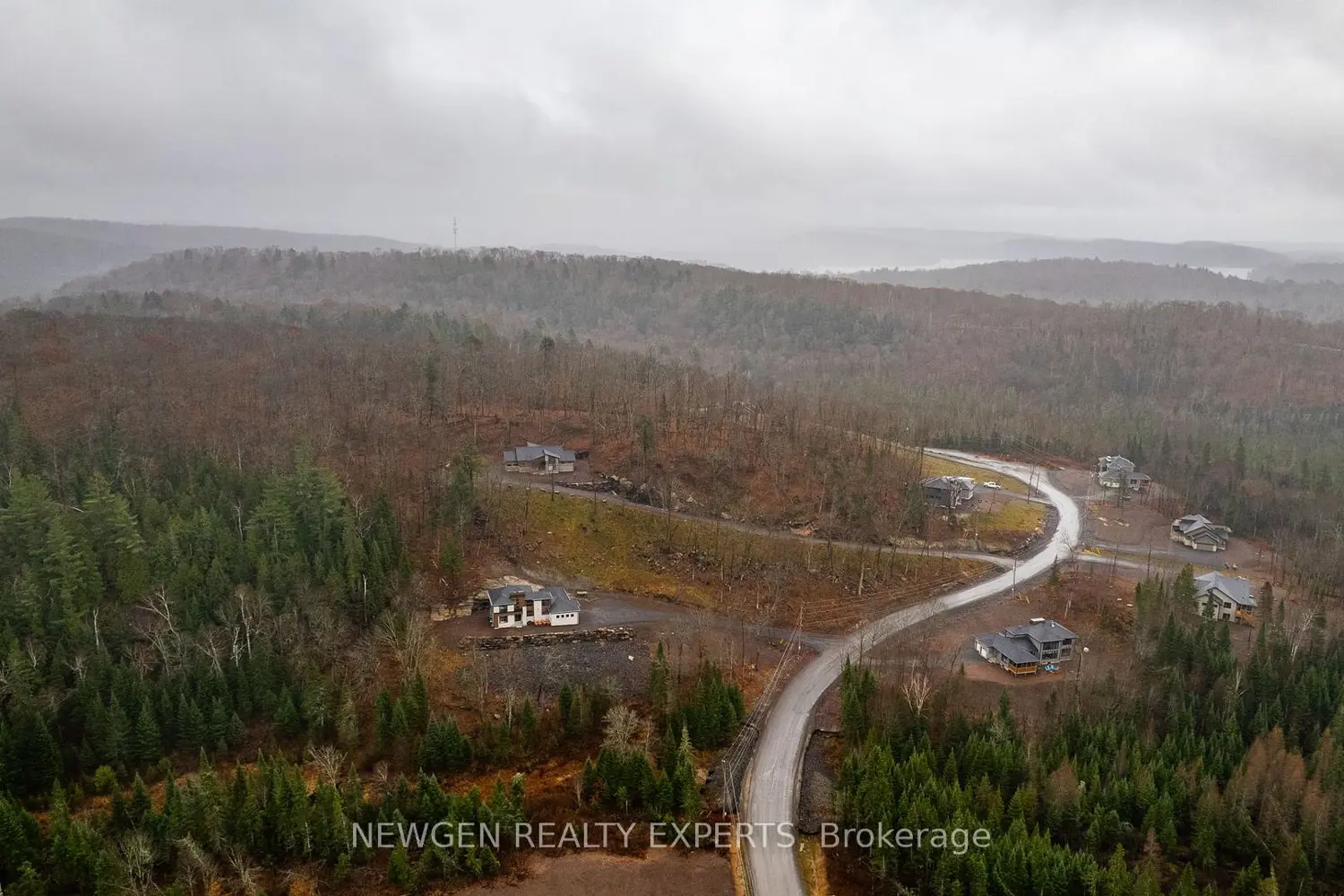 Additional image 18 of 1049 Greensview Drive