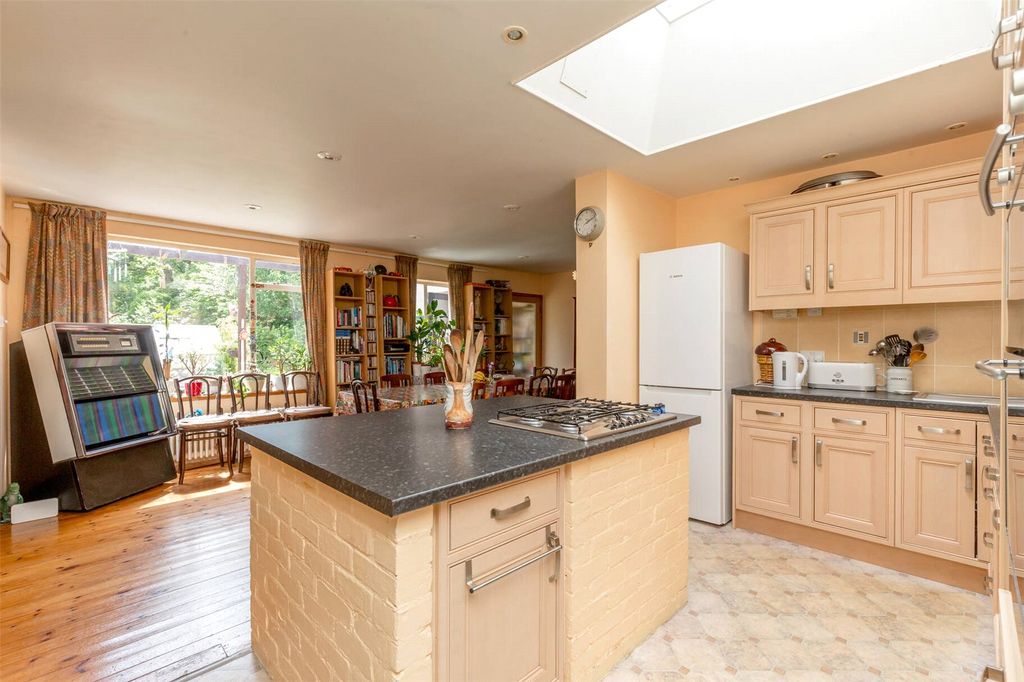 Additional image 9 of 5 bed detached house for saleCluniter, 12 Shore Road, Innellan, Dunoon PA23