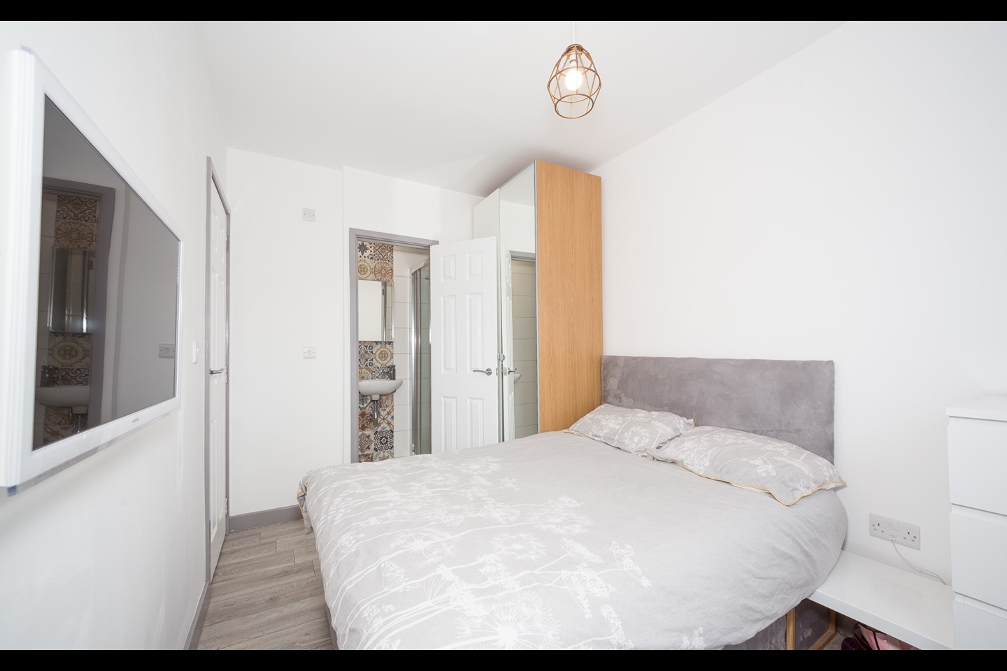 Additional image 7 of 4 Bed Terraced House, Pennington Terrace, LS6, N1 7GU