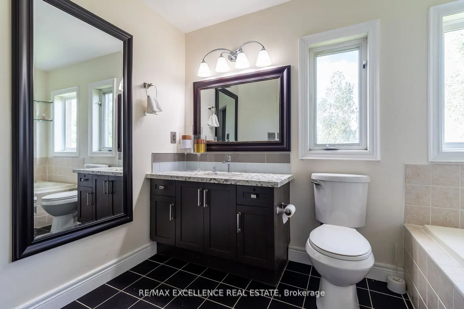 Additional image 13 of 40 Monaco Court