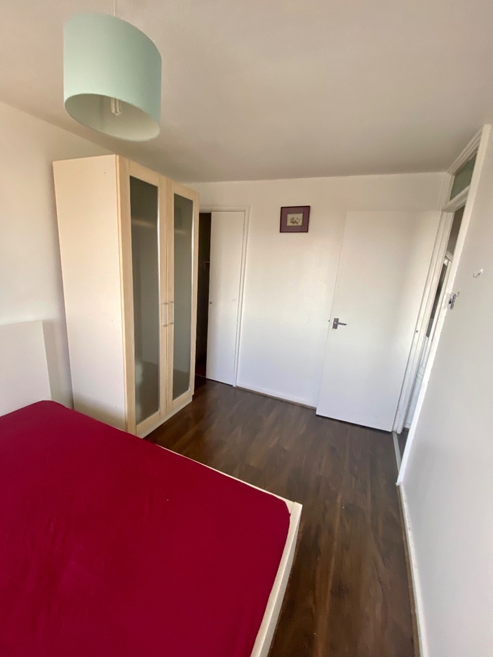 Additional image 3 of Room in a Shared House, Roslin House, E1W, N1 7GU