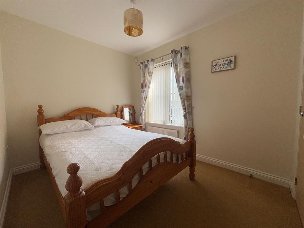 Additional image 8 of 1 bed flat for saleChandlers Yard, Burry Port SA16