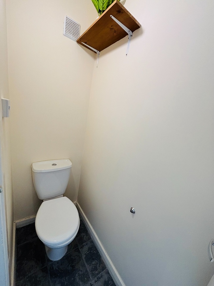 Additional image 9 of Room in a Shared Flat, Stunning Double Room In Clapham/Batt, SW11, N1 7GU