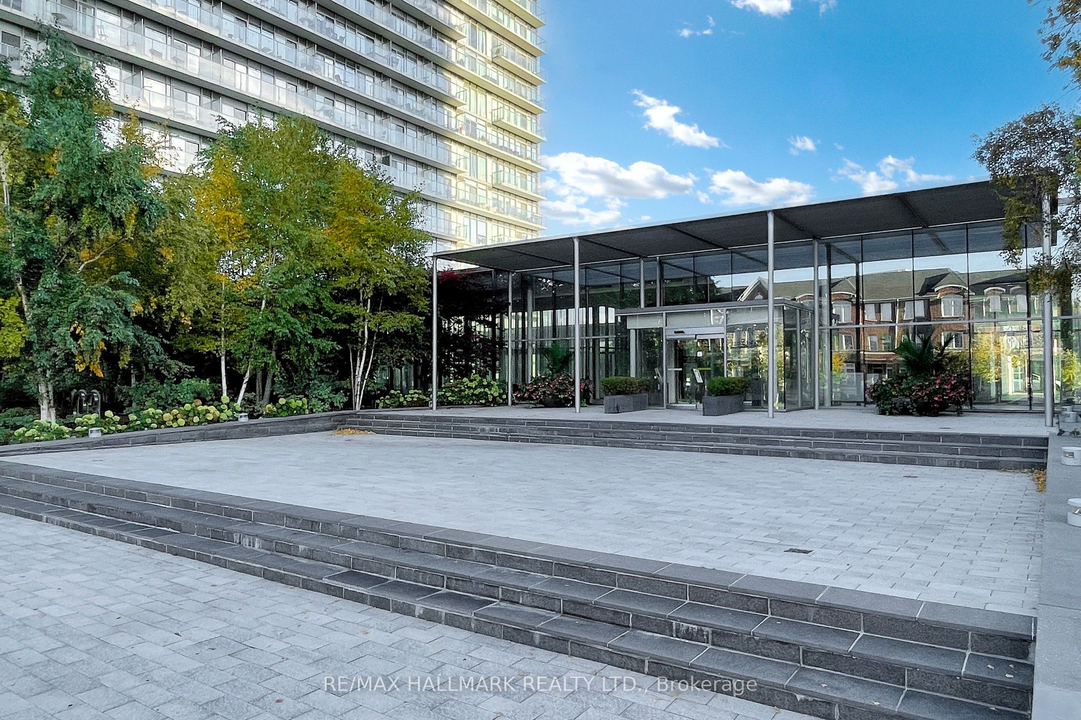 Additional image 2 of 1613-103 The Queensway Way, Toronto, ON, M6S 5B3