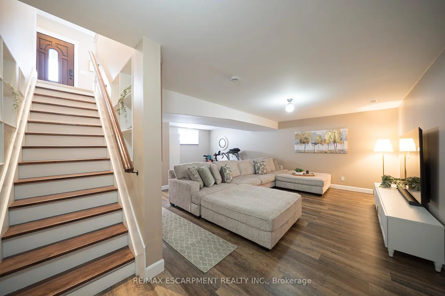 Additional image 17 of 48 Lincoln Avenue