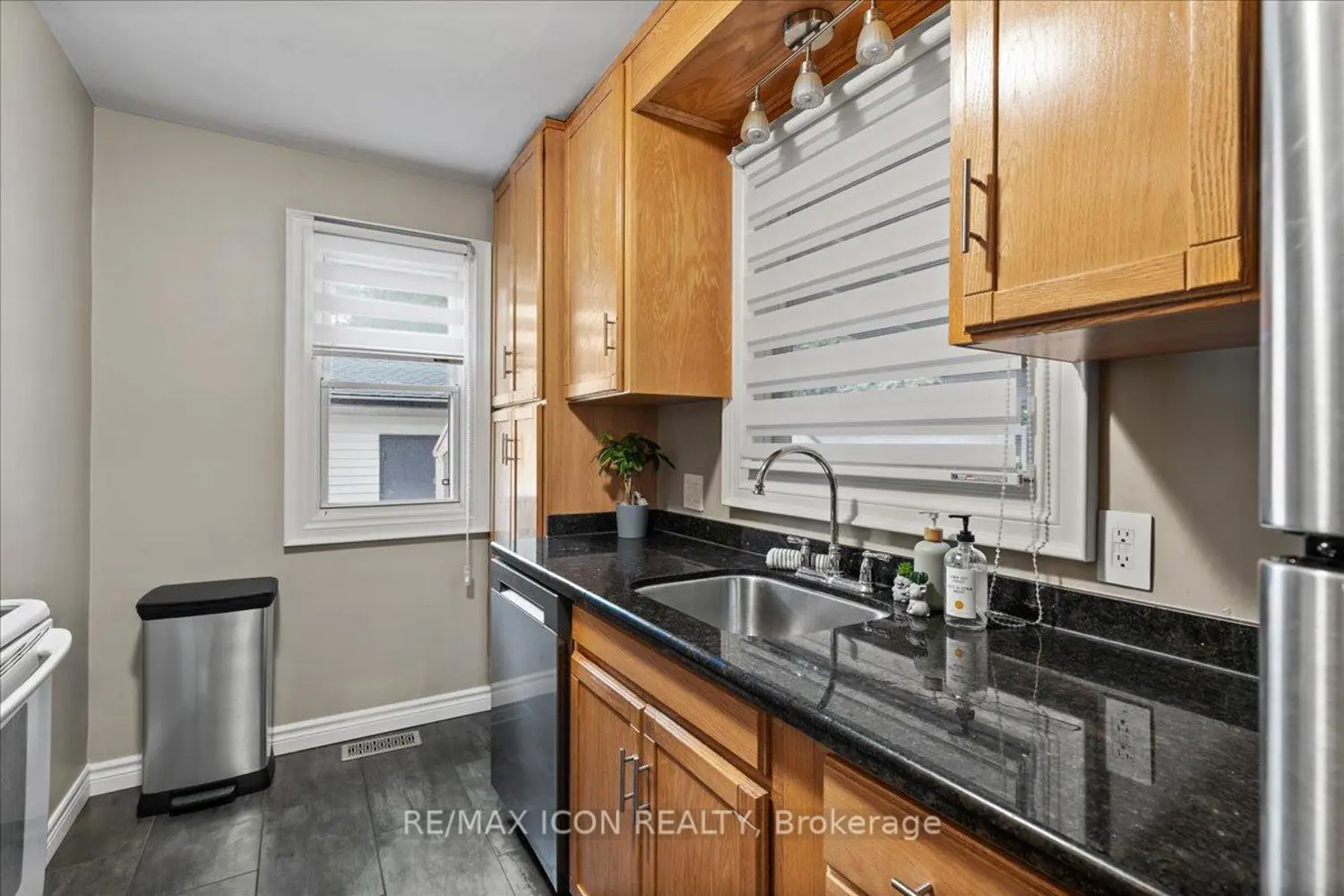 Additional image 4 of 50 Grove Crescent