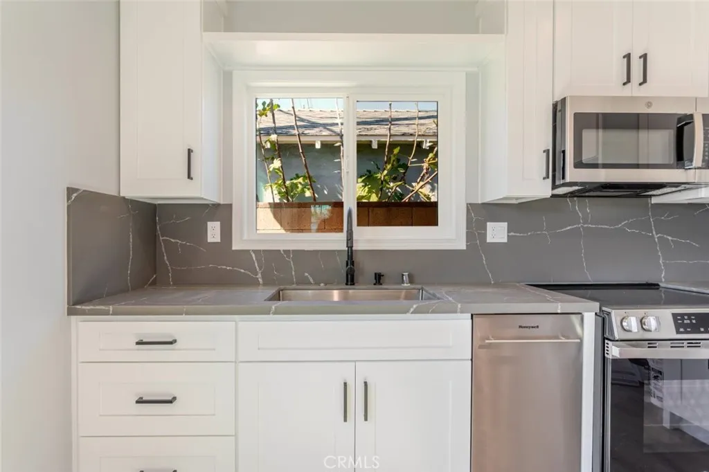 Additional image 42 of 944 Zook Drive Unit A, Glendale, CA 91202