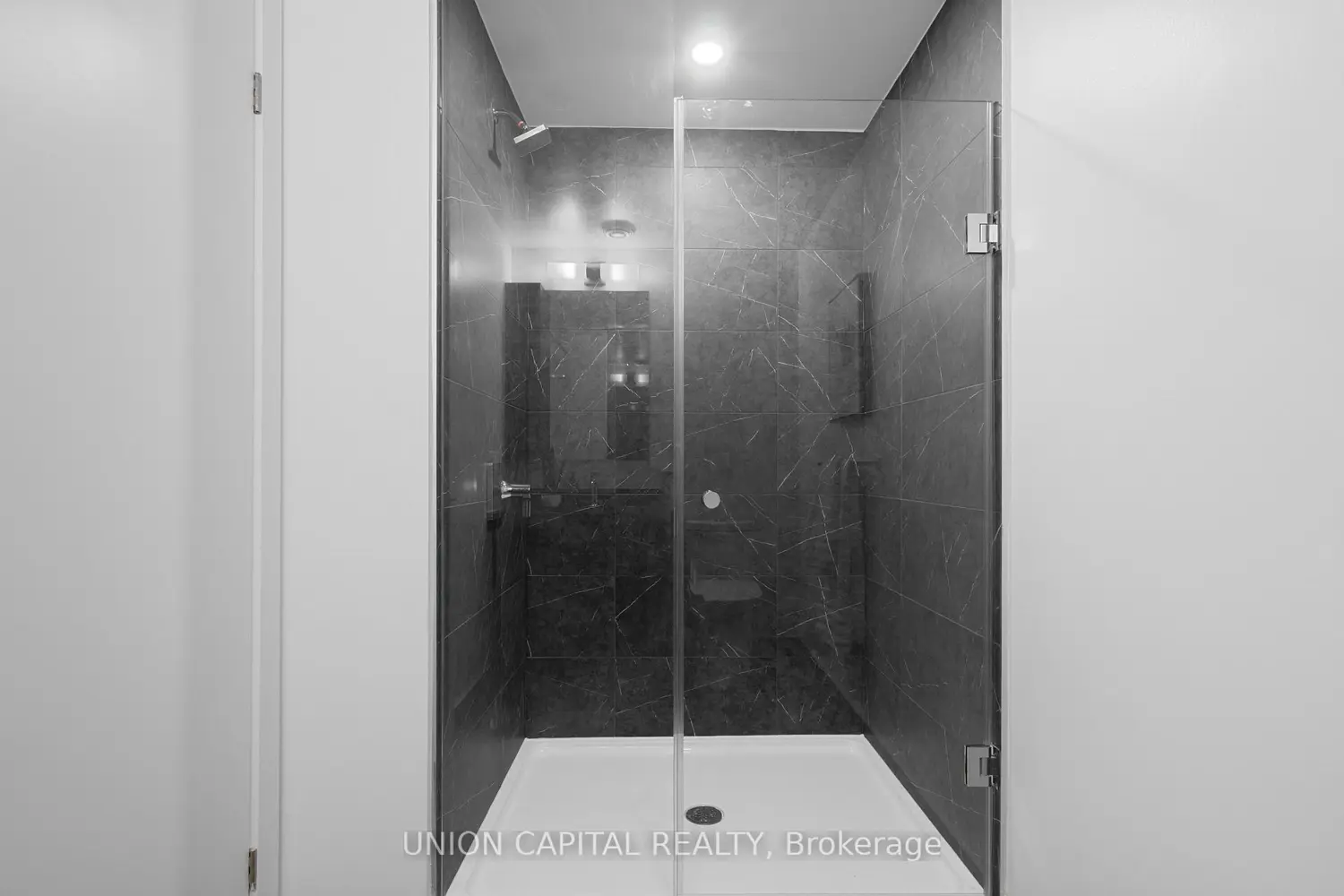 Additional image 15 of 252 Church Street 1801