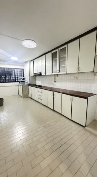 204 Serangoon Central photo 3
