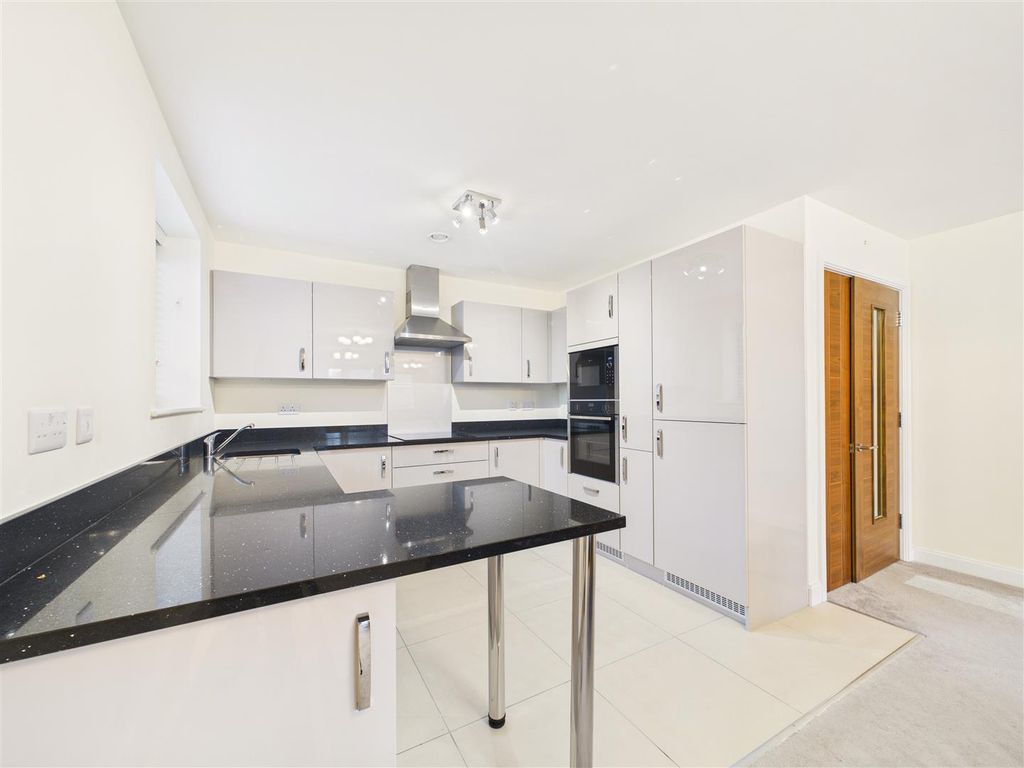 Additional image 5 of 2 bed flat for saleStapleton Court, Waller Grove, Swanland HU14