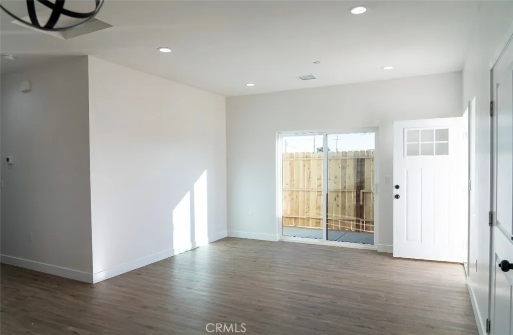 Additional image 2 of 21106 Orchid Dr Unit B, California City, CA 93505