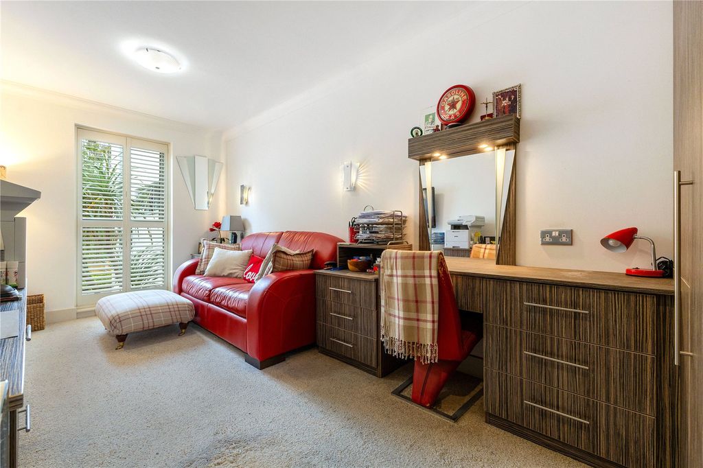 Additional image 13 of 3 bed flat for saleWesthaven, 1 Western Road, Canford Cliffs, Poole BH13