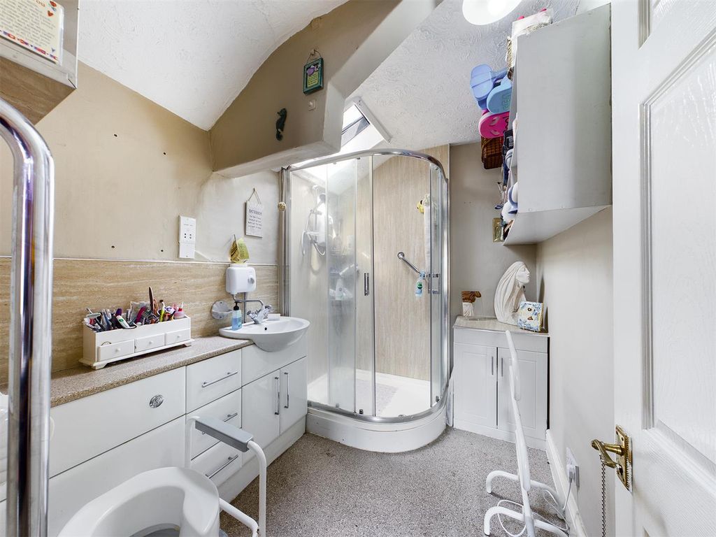 Additional image 10 of 9 bed property for saleRegent Street, Llangollen LL20