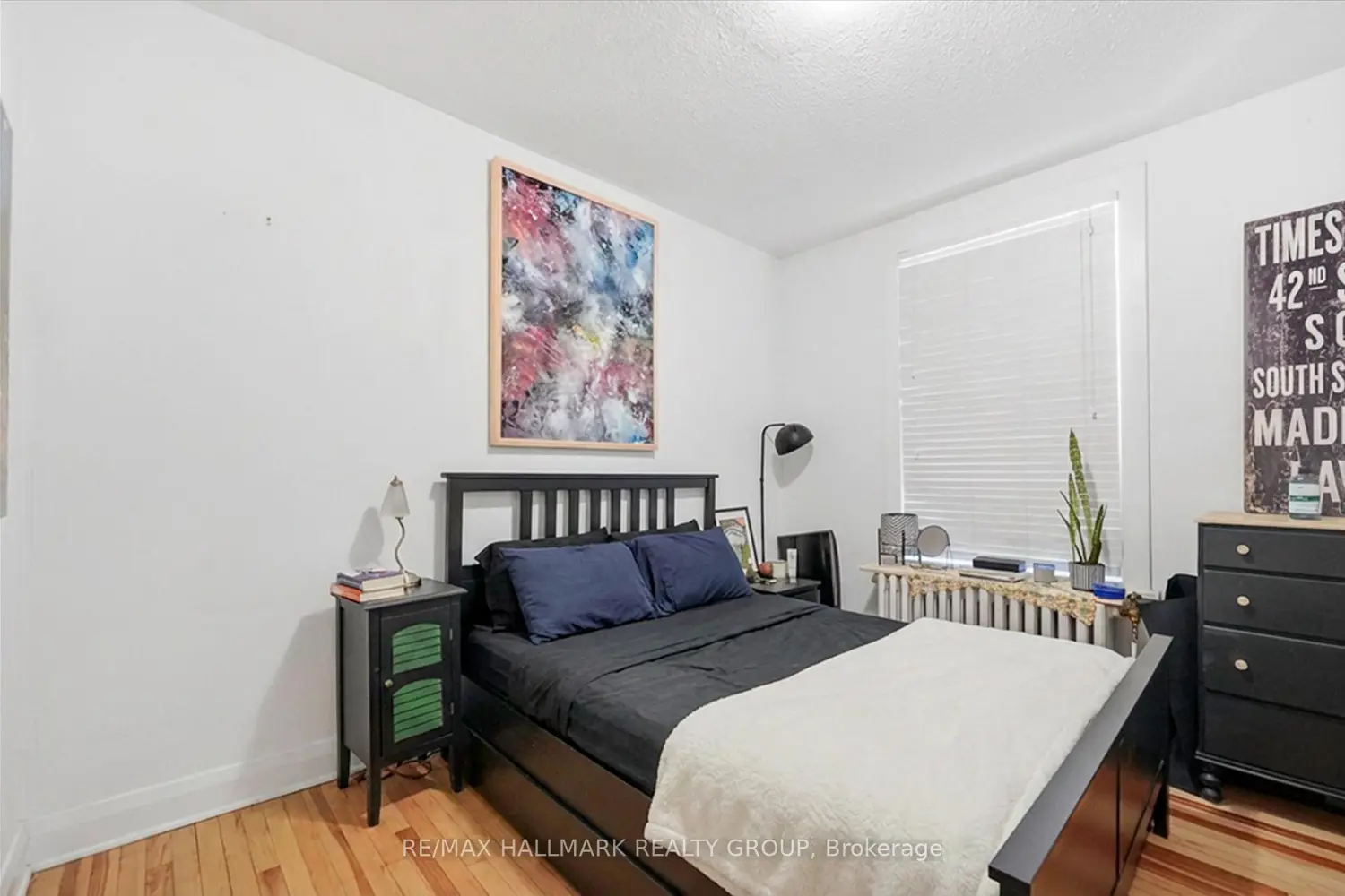 44 St Andrew Street photo 4