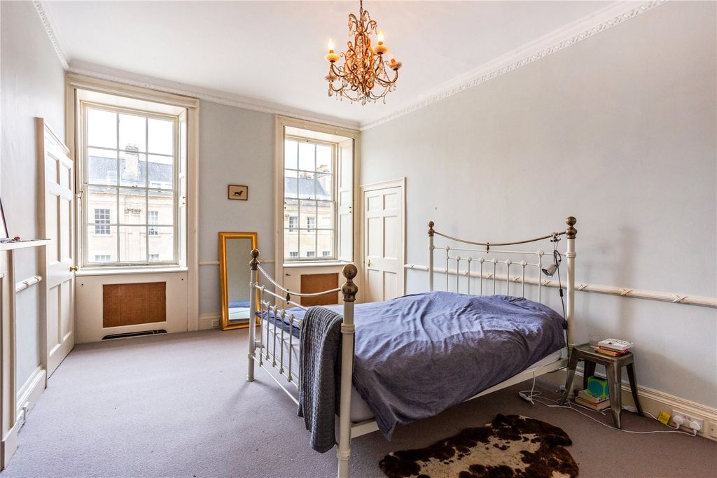 Additional image 11 of 2 bed flat for saleGreat Pulteney Street, Bath, Somerset BA2