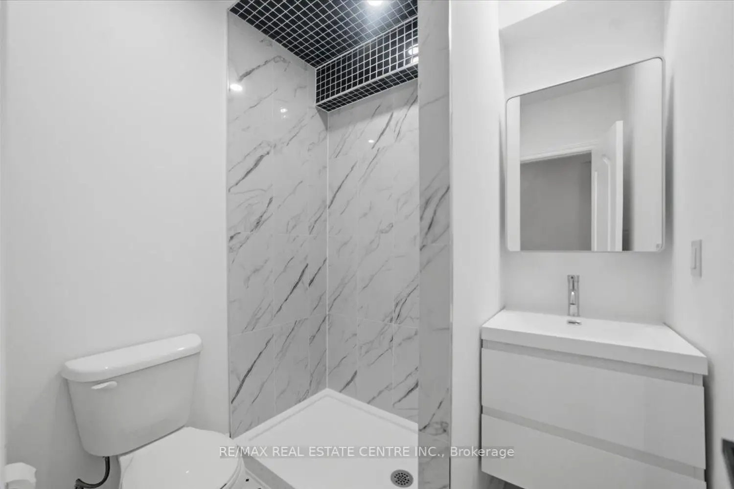 Additional image 16 of 362 Van Dusen Avenue