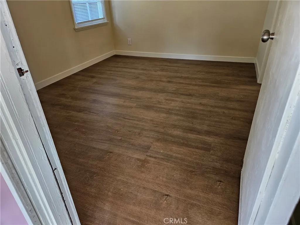 Additional image 70 of 6907 White Oak Ave, Reseda, CA 91335