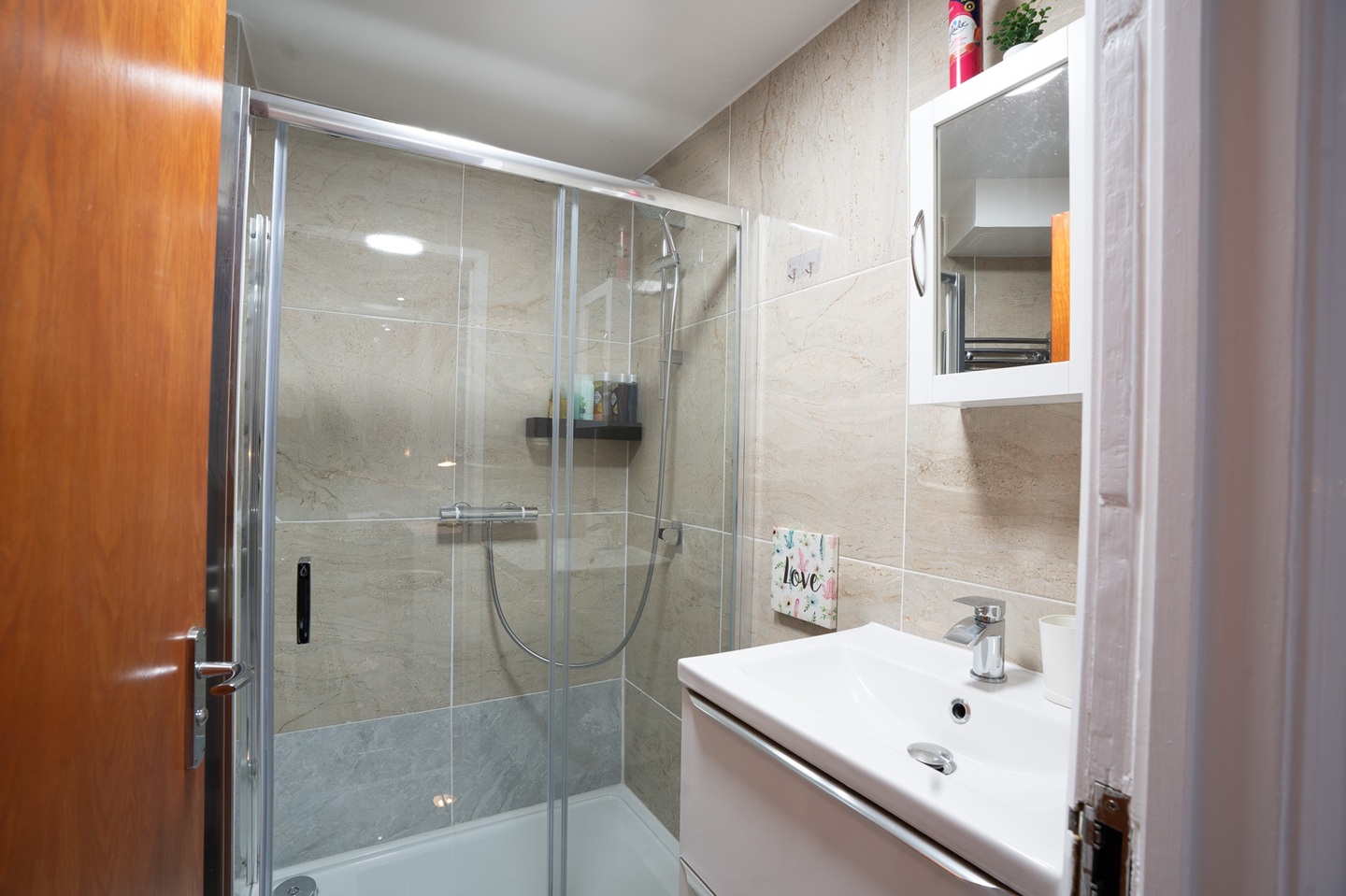 Additional image 16 of 3 Bed Flat, North End Road, W14, N1 7GU