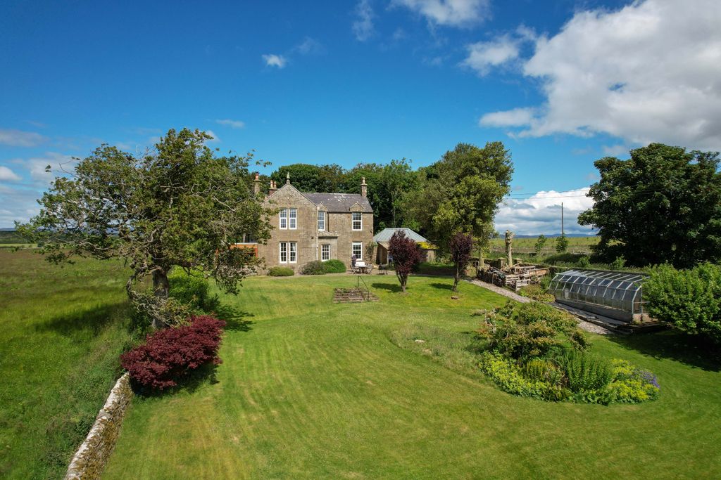 Additional image 2 of 4 bed detached house for saleAberlemno, Forfar DD8