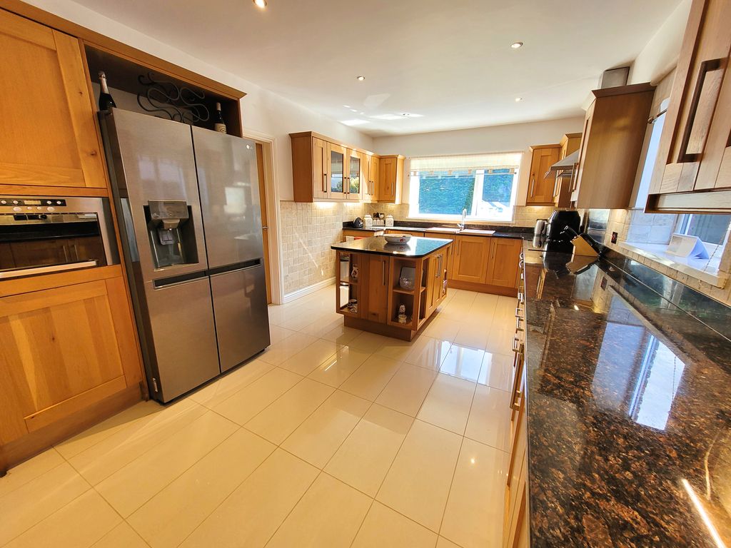 Additional image 16 of 5 bed detached house for saleSanderling Close, Rest Bay, Porthcawl CF36