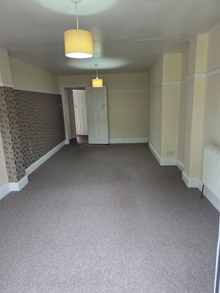 Additional image 12 of 4 Bed Semi-Detached House, Birmingham, B14, N1 7GU