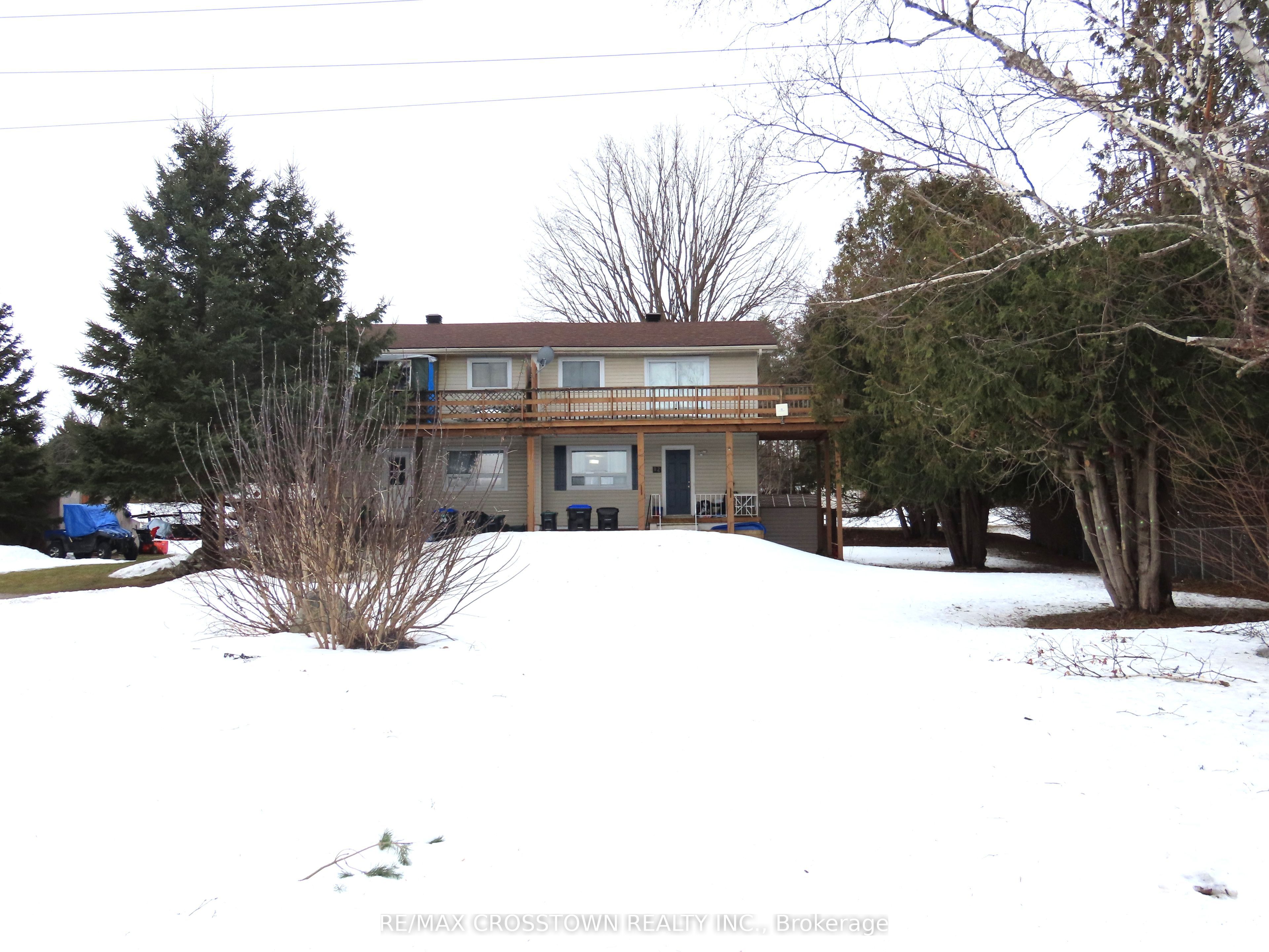 4716 Penetanguishene Road, Springwater, ON, L0L 1V0