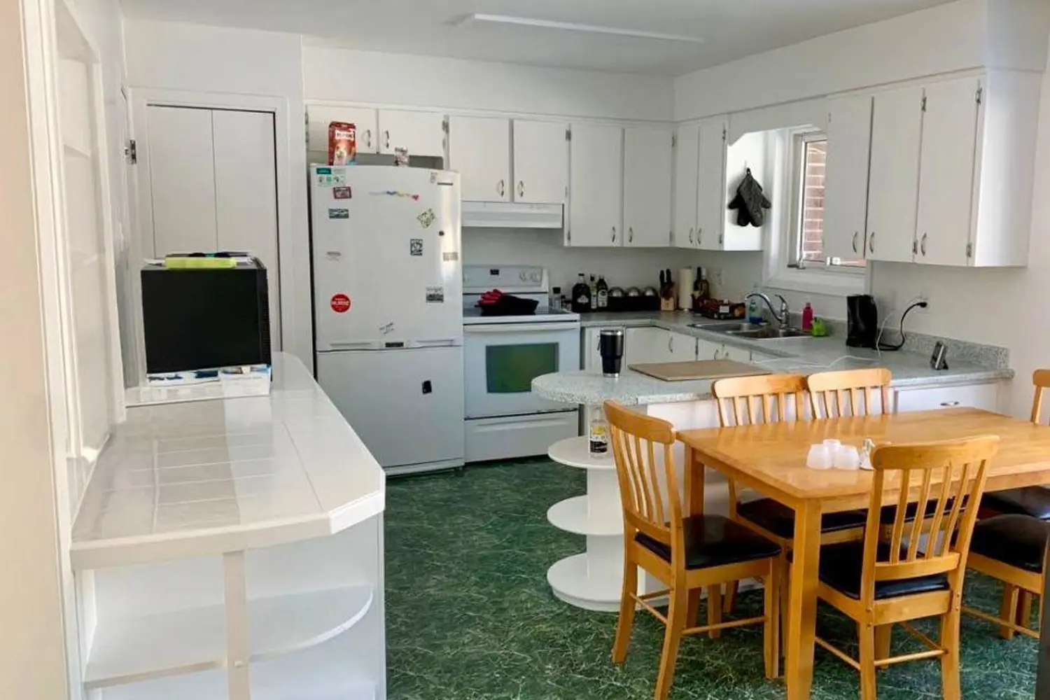 Additional image 5 of 220 King Street, Kawartha Lakes