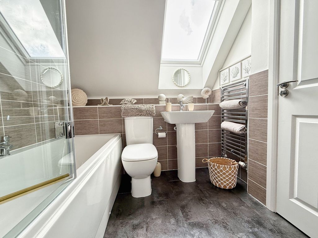 Additional image 7 of 5 bed detached house for saleChannel View, Ogmore-By-Sea CF32