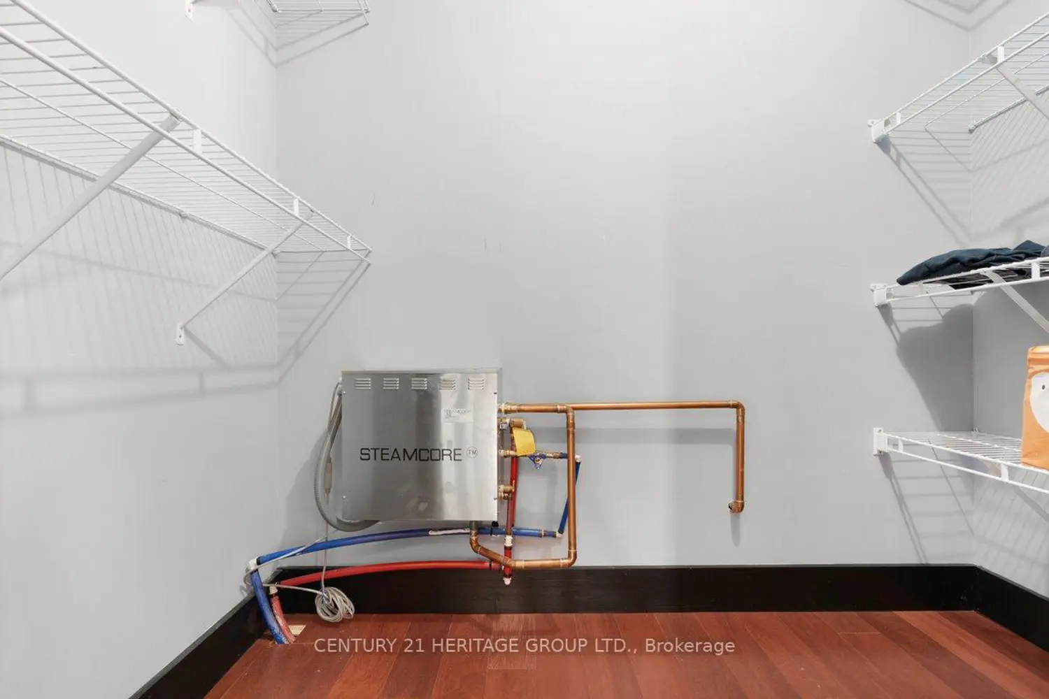 Additional image 17 of 340 Old Mud Street