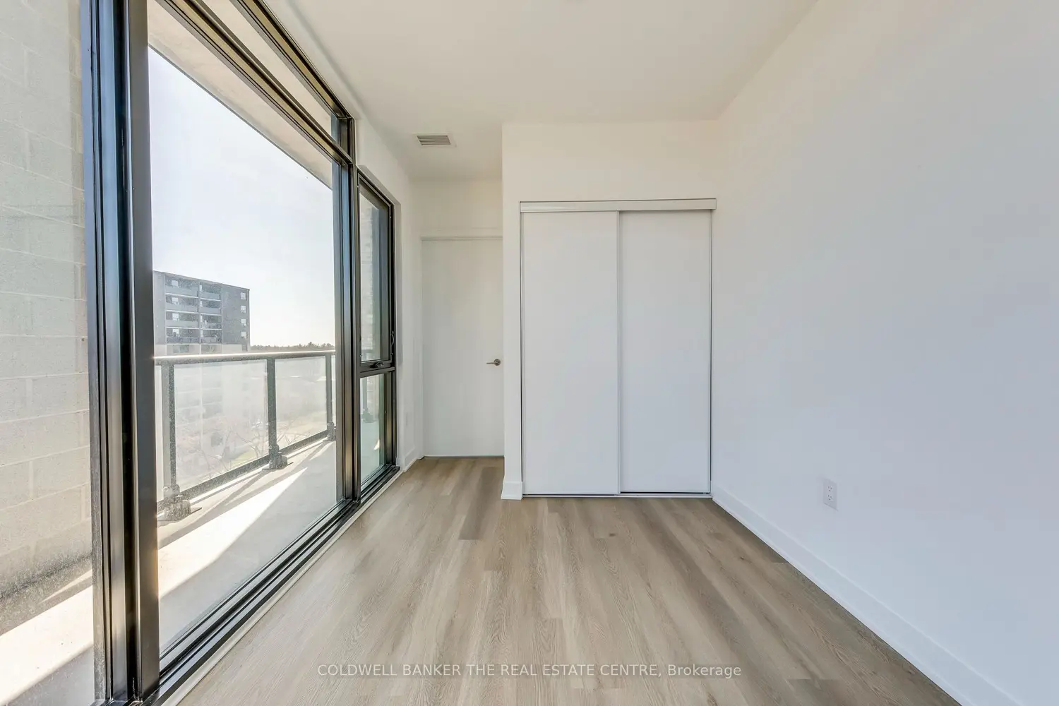 Additional image 14 of 86 Dundas Street 709