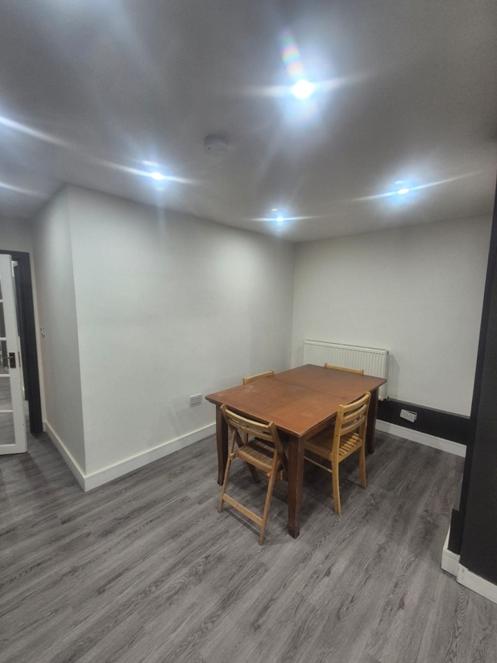 Additional image 24 of 5 Bed Terraced House, Moorland Road, SW9, N1 7GU