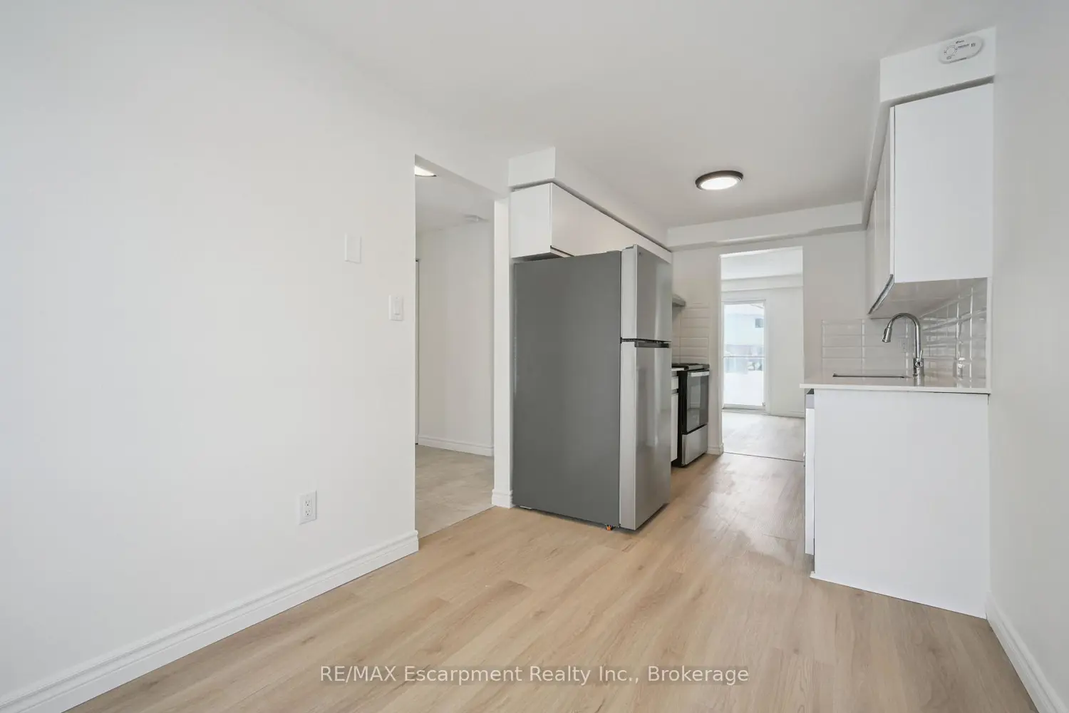 Additional image 5 of 40 Imperial Road 71