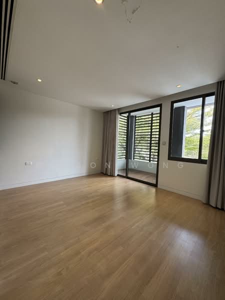 Additional image 11 of Paradise Island