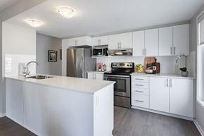 Additional image 2 of 1811-1847 Frobisher Lane, Ottawa, ON, K1G 4G9