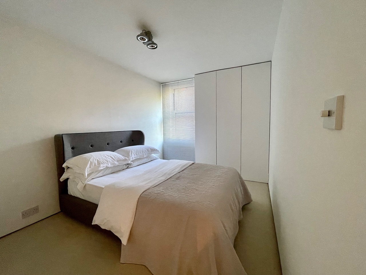 Additional image 10 of 2 Bed Flat, Casterbridge, W11, N1 7GU