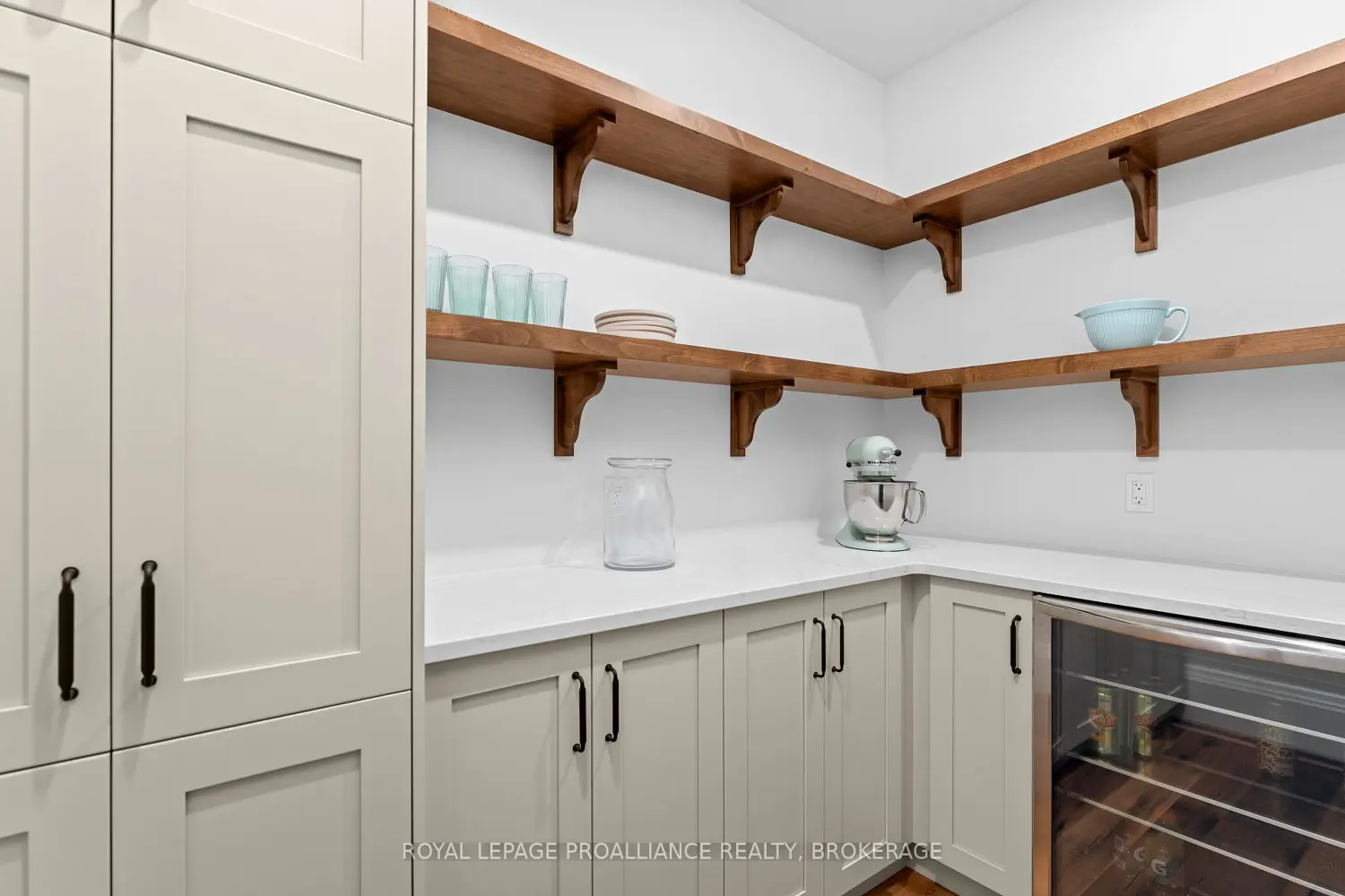 Additional image 8 of 514 Caton Road