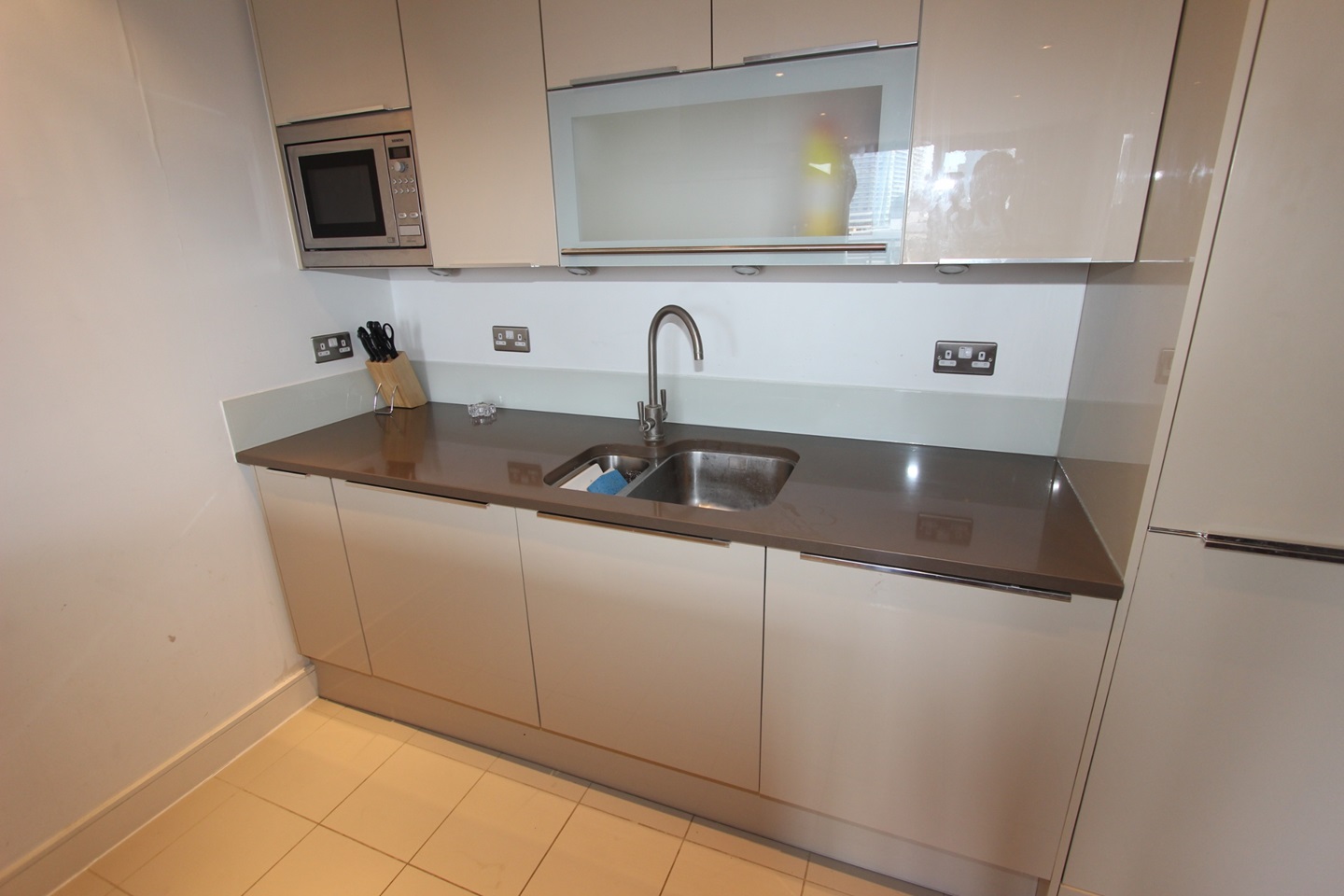 Additional image 6 of 2 Bed Flat, Jacobs Court, E1, N1 7GU