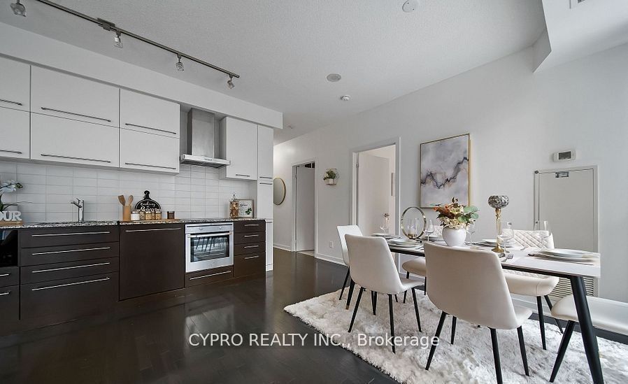 Additional image 6 of 601-770 Bay Street, Toronto, ON, M5G 0A6