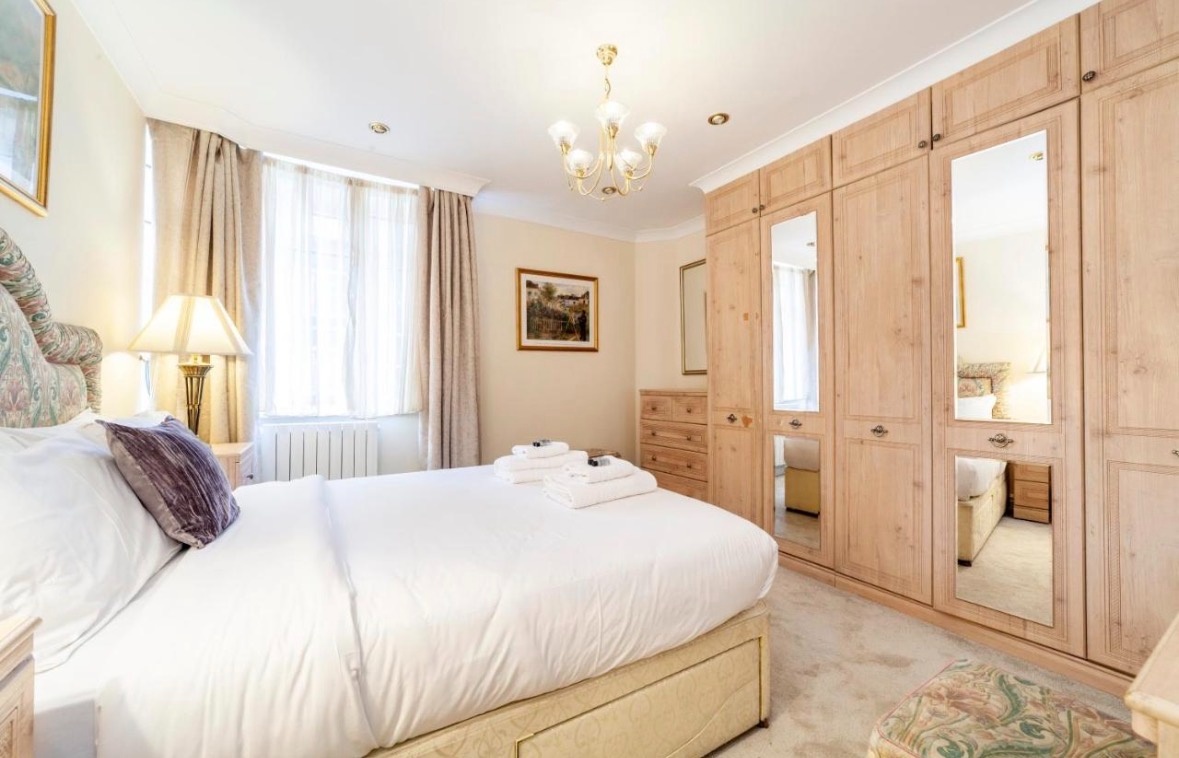 Additional image 6 of 3 Bed Flat, Regency Lodge, NW3, N1 7GU