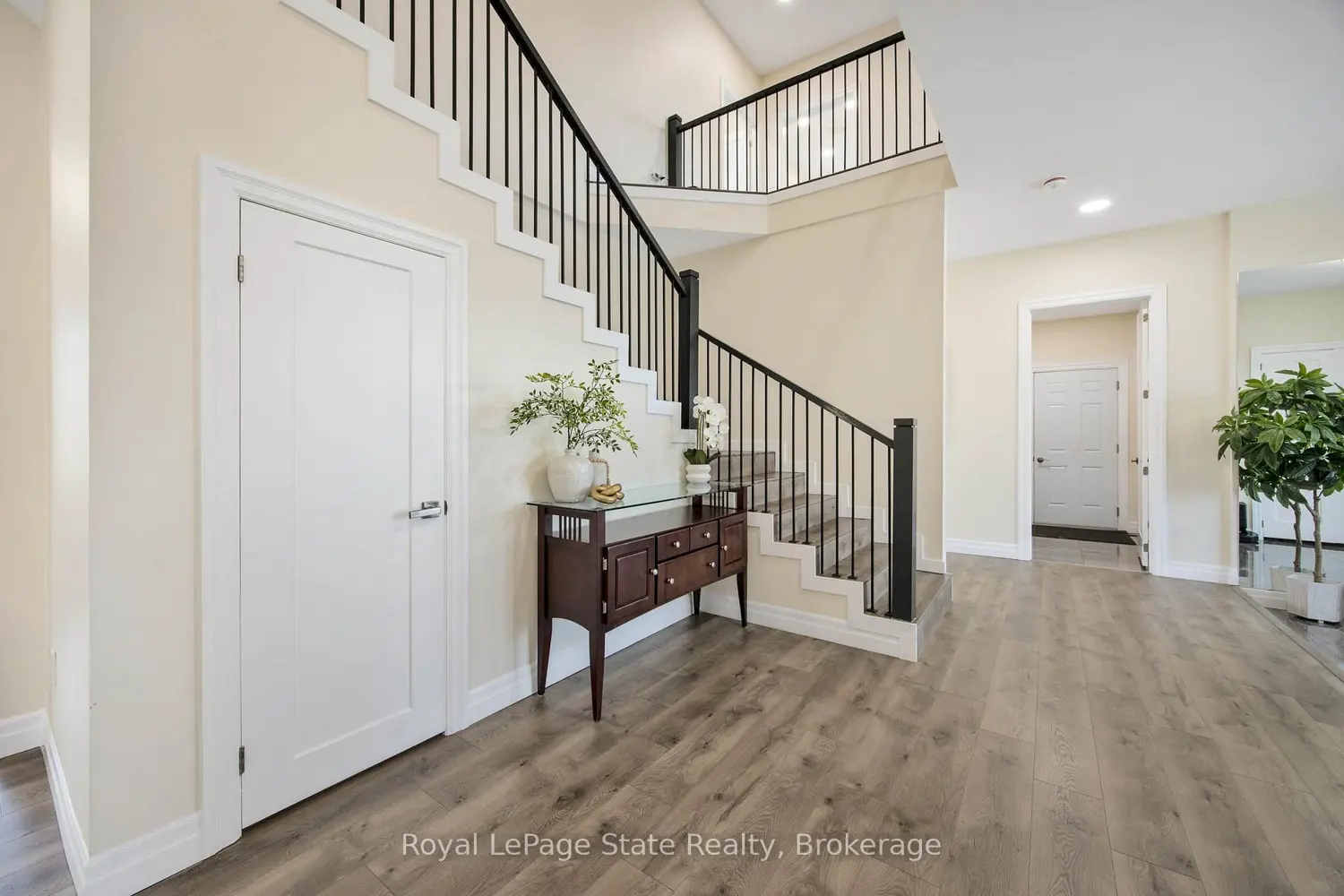 Additional image 13 of 6 Dorothy's Drive