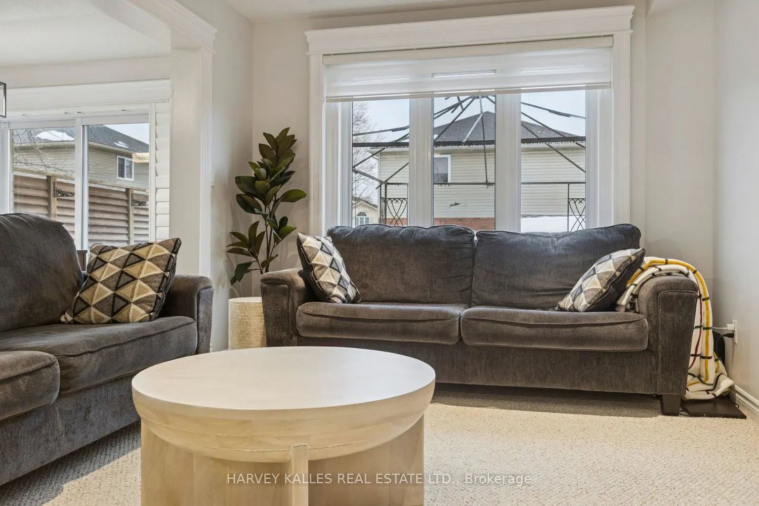 Additional image 7 of 409 Tealby Crescent