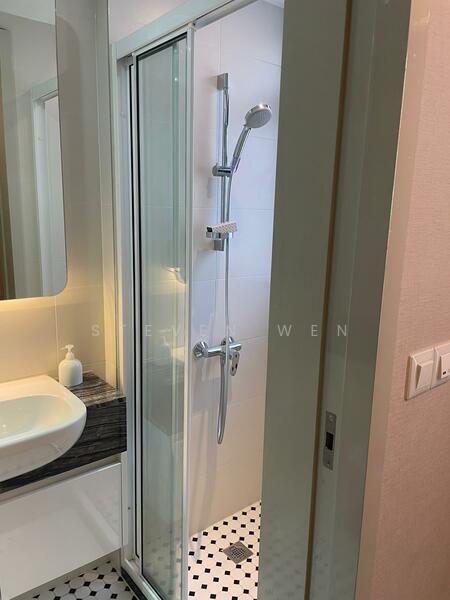 Additional image 9 of 17 Mount Sophia