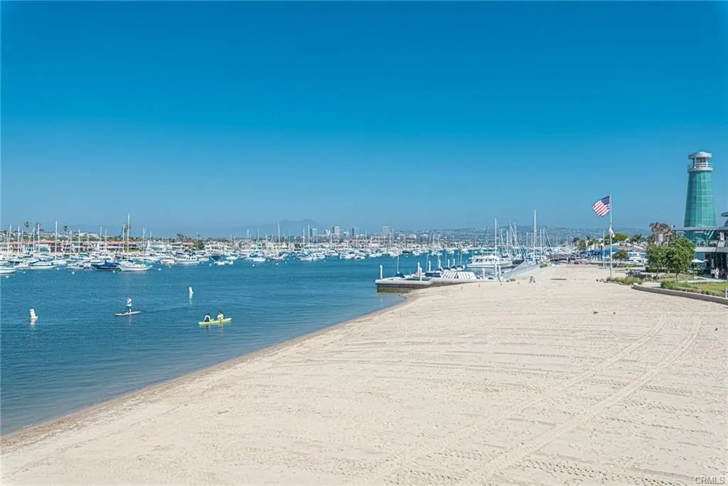 Additional image 40 of 1808 W Balboa Blvd Unit B, Newport Beach, CA 92663