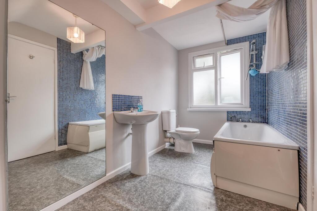 Additional image 28 of School Road, Hall Green, B28